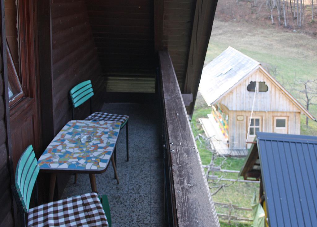 Apartments And Rooms Cerkovnik Бохінь Екстер'єр фото
