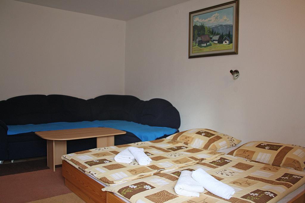 Apartments And Rooms Cerkovnik Бохінь Екстер'єр фото